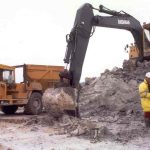 Ball clay - hydraulic excavator
